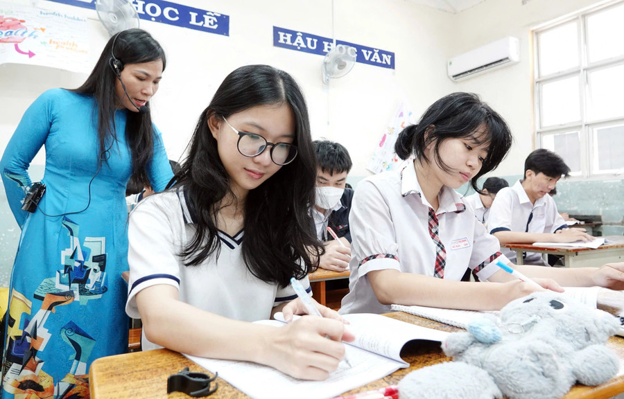 HIỂU ĐỂ CHỌN ĐÚNG "TỔ HỢP MÔN THI"